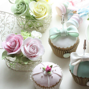 AgG }B(Atelier Marie)bX[̌bX]